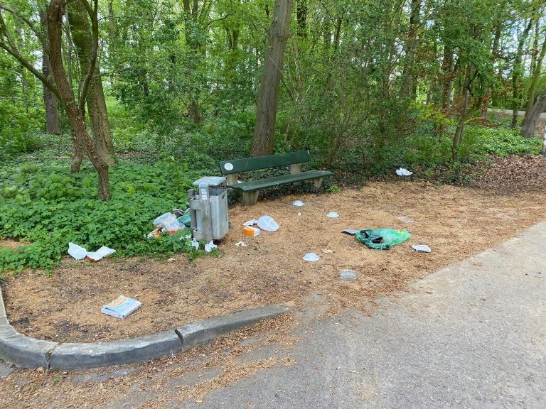 Antrag „Müllbehälter in Geldern“